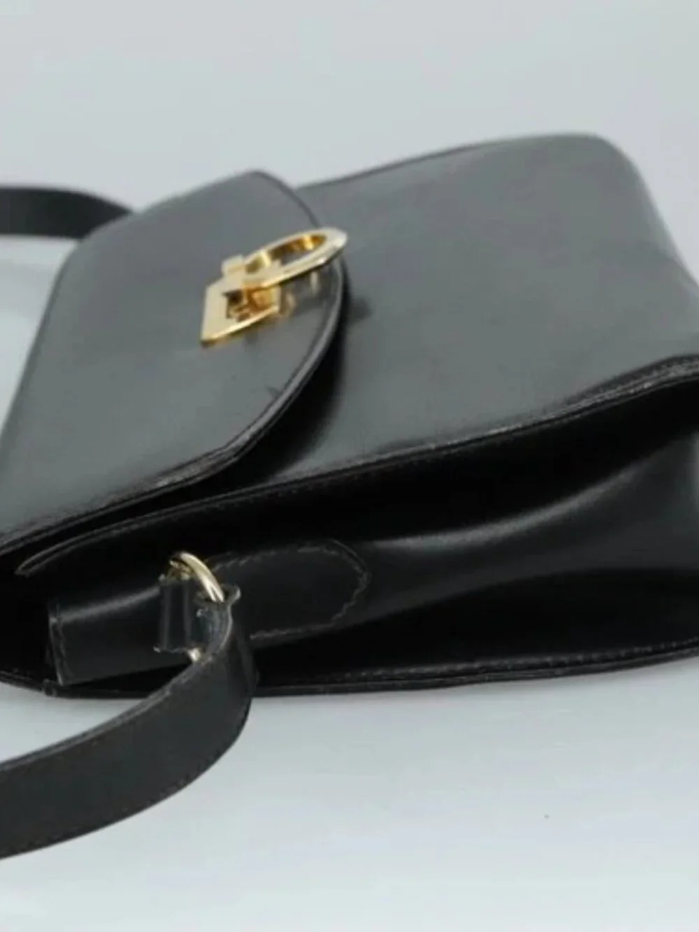 Salvatore Ferragamo brand	salvatore ferragamo